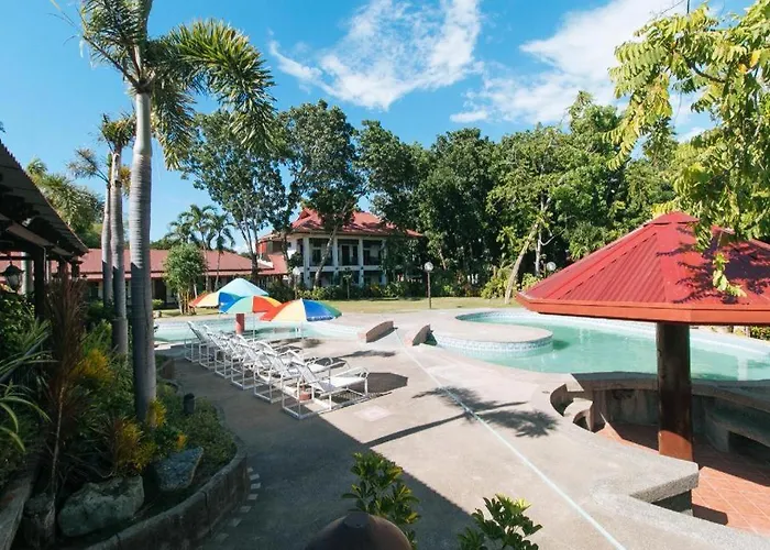 Reddoorz Plus @ Rio Grande De Laoag Resort Hotel Ilocos Norte
